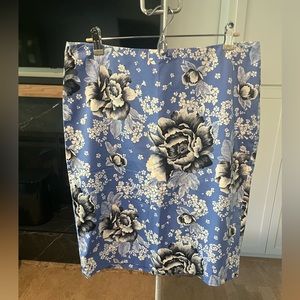 Talbots Blue painterly size 12 rose pencil skirt
